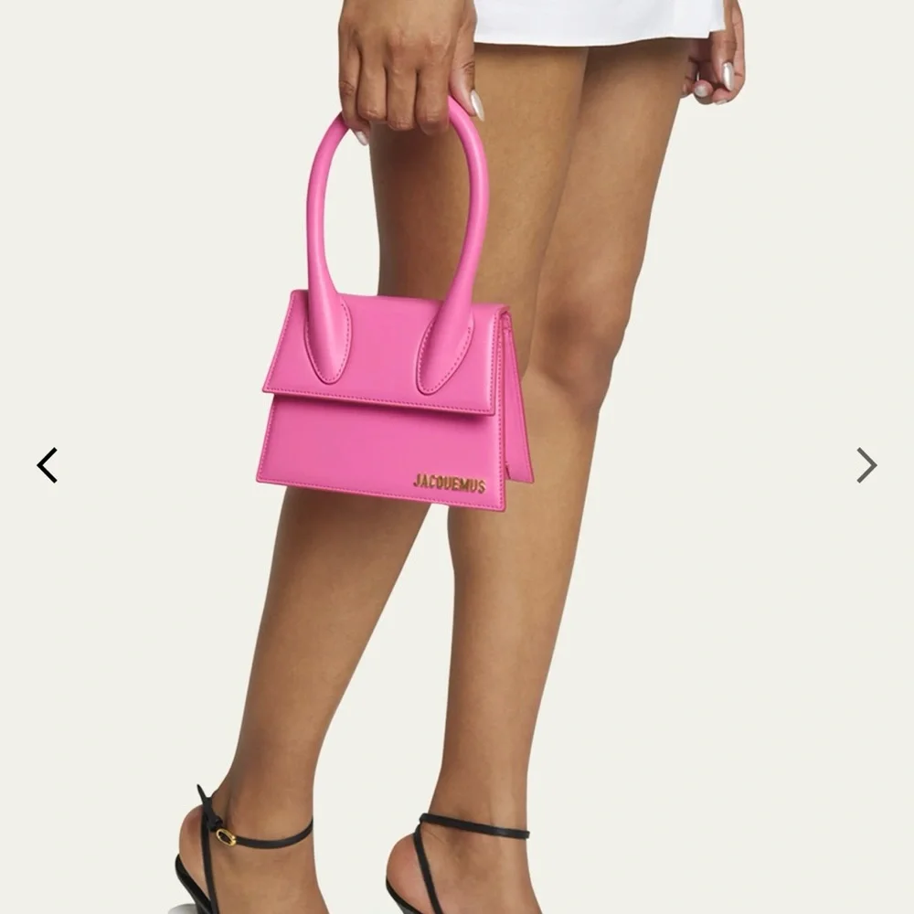 Jacquemus Le Chiquito Moyen Top-Handle Bag - Picture 1 of 12